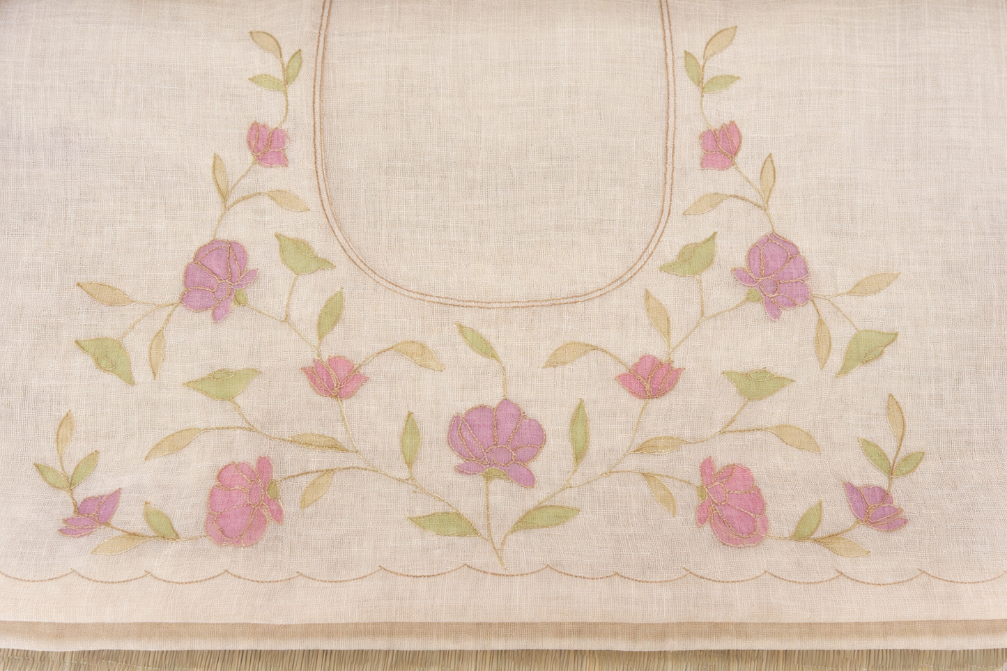 Hand Embroidered Tussar Semi Silk Saree - Off White - Blouse