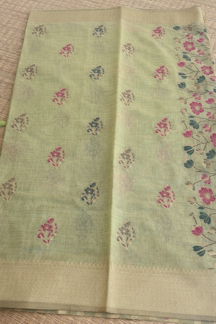 Chanderi Cotton Saree - Green Summer Flower - Body Detail