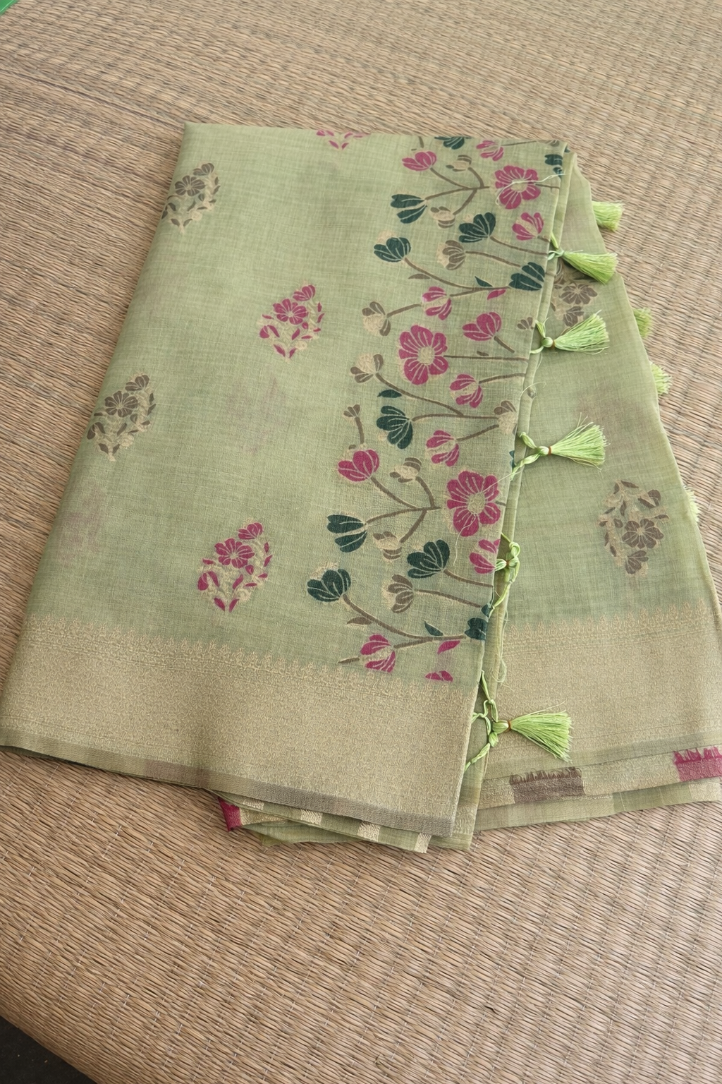 Chanderi Cotton Saree - Green Summer Flower - Full Look