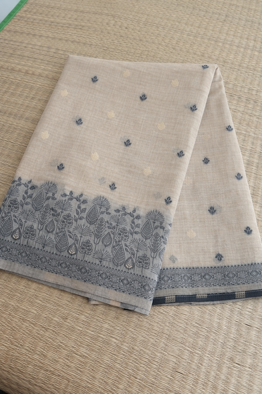 Jamdani Cotton Saree - Off White with Black Threadwork - Full Look