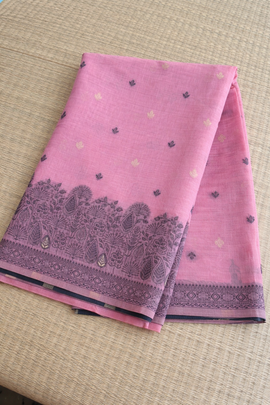Jamdani Cotton Saree - Pink with Black Threadwork - Full Look
