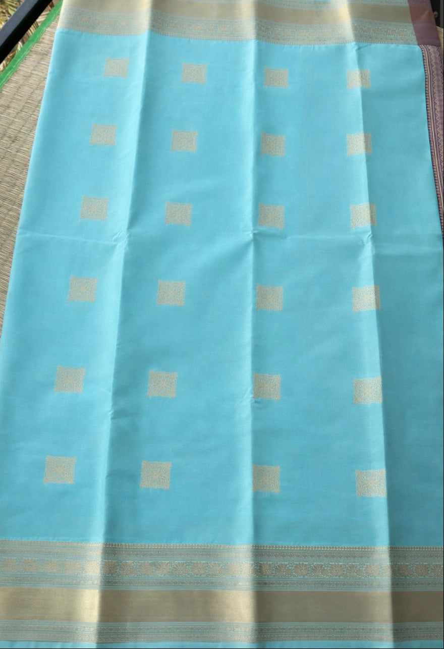Semi Kanchi Soft Silk Saree - Sky Blue Self with Purple Pallu - Body Detail